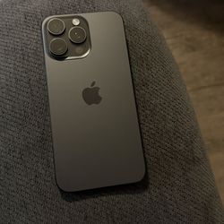 I phone 15 pro max unlocked