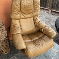 Stress Less Recliner Chair 