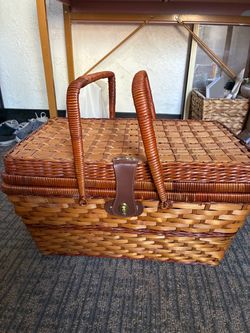 Picnic basket