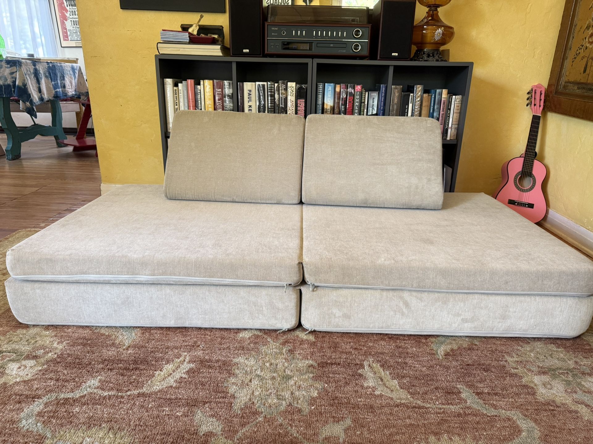 Nugget Couch