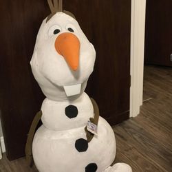 Free Olaf Snowman Stuffed Animal