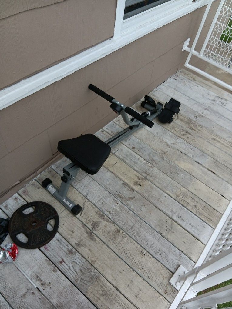 Electronic Back Rowing Machine