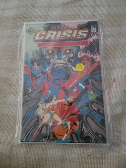 CRISIS ON INFINITE EARTHS # 1 VF 
