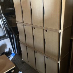 Lockers  2501 Gibson St Bakesfield Ca