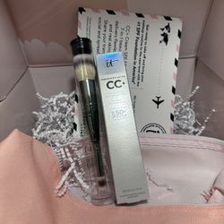 It Cosmetics Anti Aging SPF 50 Foundation 