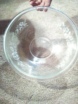 Glass bowl