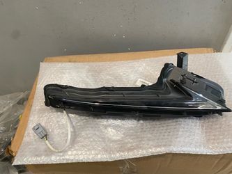 2014-2016 Lexus IS 250 right DRL light