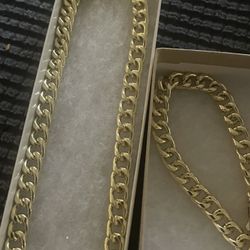 $300
