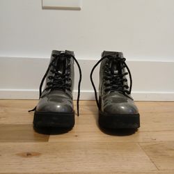 Sketchers girl combat boots size 1