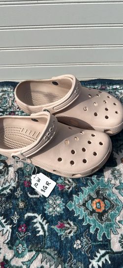 Crocs womens 10 light pink 