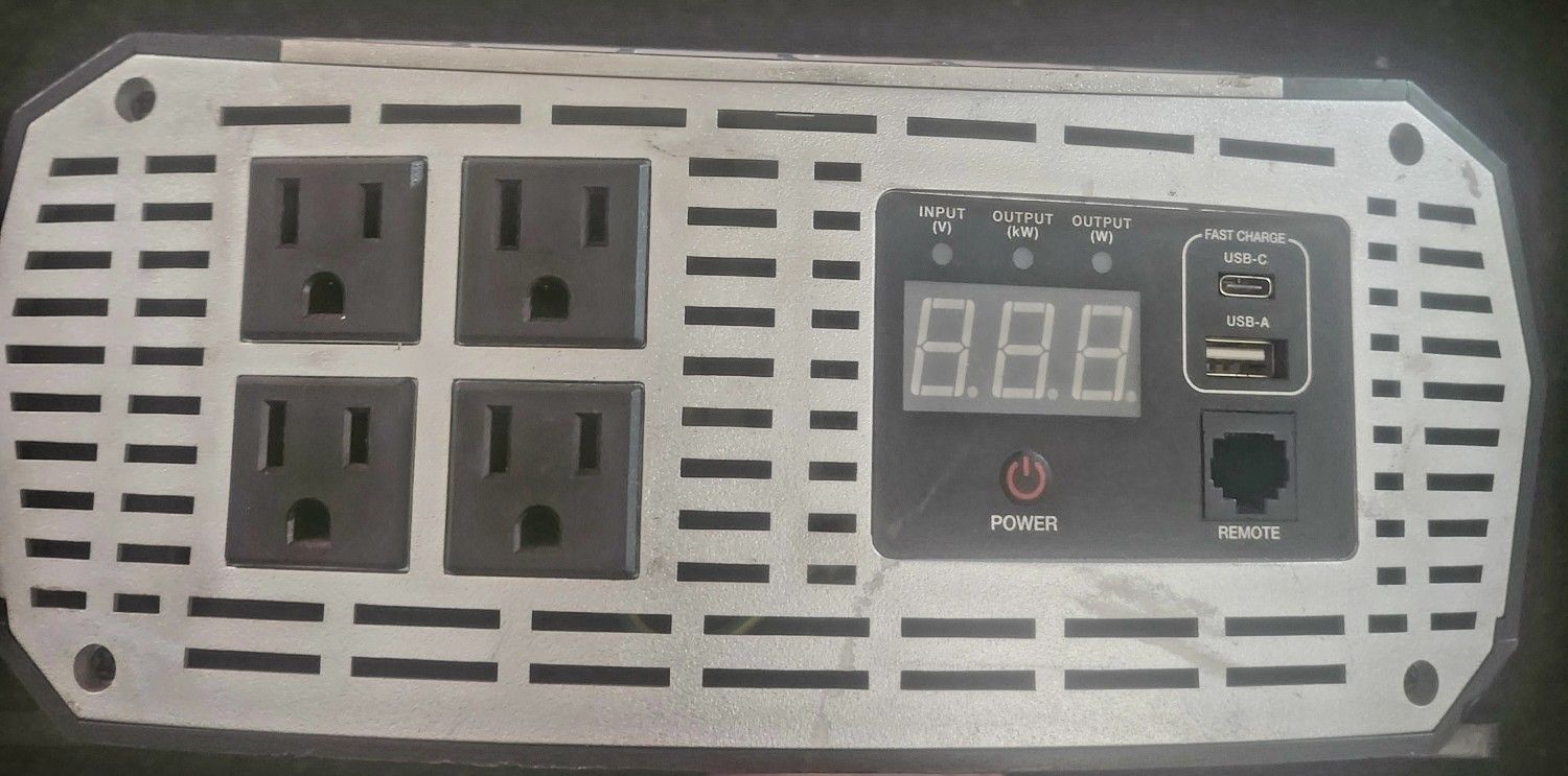 Cobra PRO 3000 Watt Power Inverter