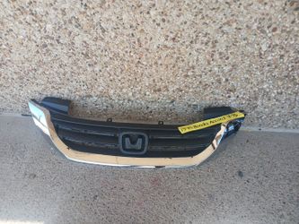 2013-15 Honda Accord grill (Auto parts)