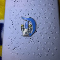 Disneyland D Series Key Pin