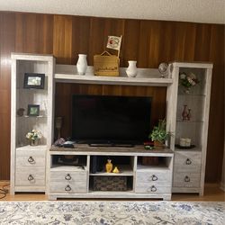 Entertainment Centre