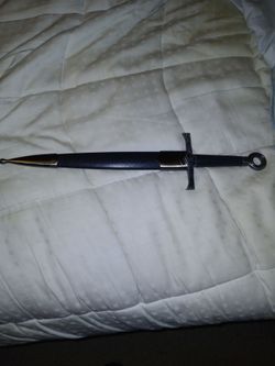 Decorative Dagger with Sheath – Great Condition