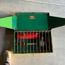 Coleman 2 Burner Stove 414F