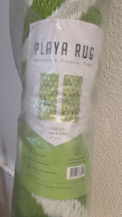 Outdoor rug