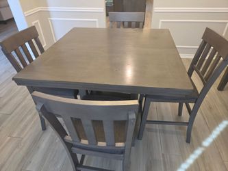 Dinning Table