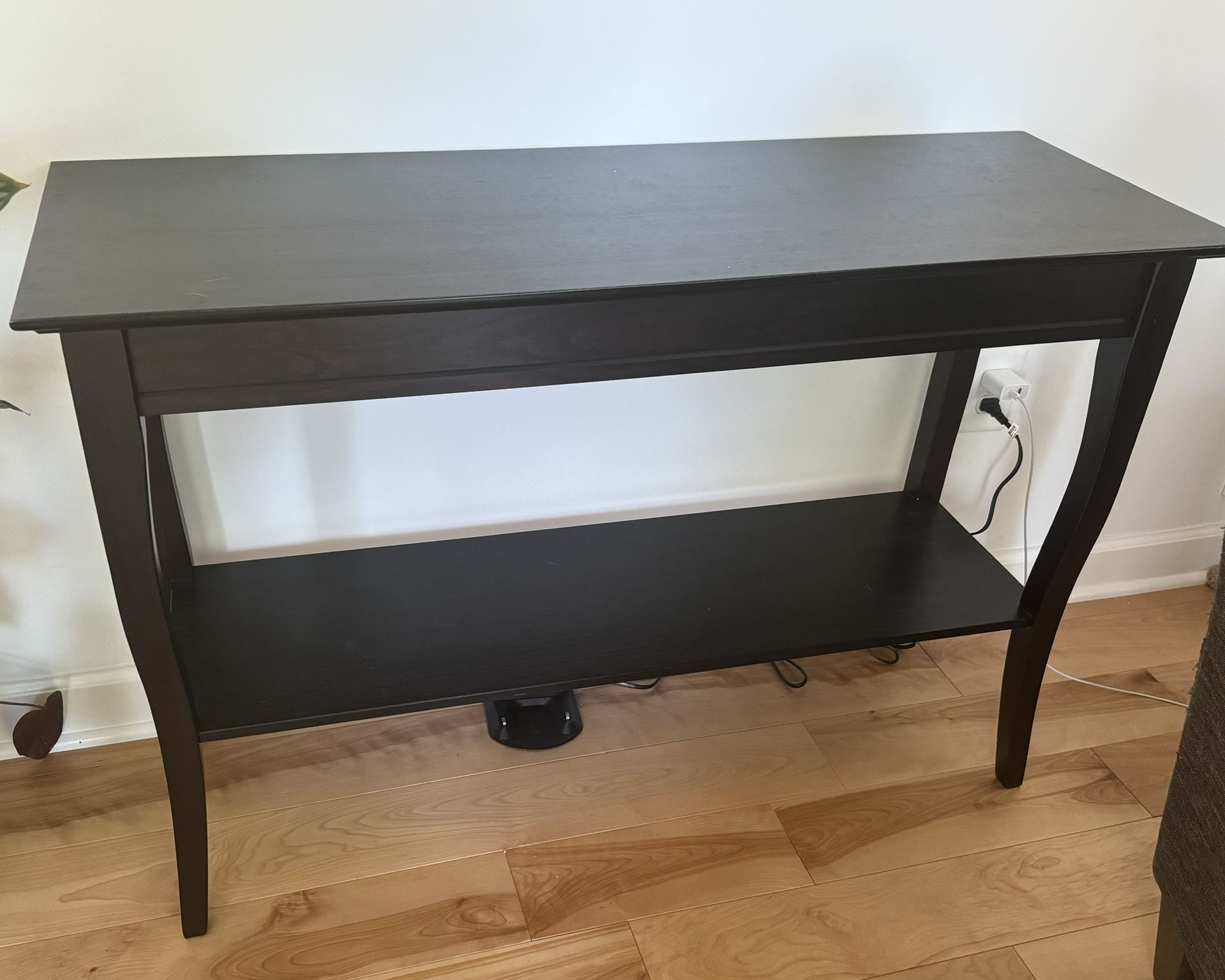 Pier 1 Imports Console Table for Sale in Gahanna, OH OfferUp