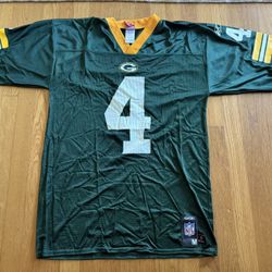 Brett Favre Jersey - Never Worn 