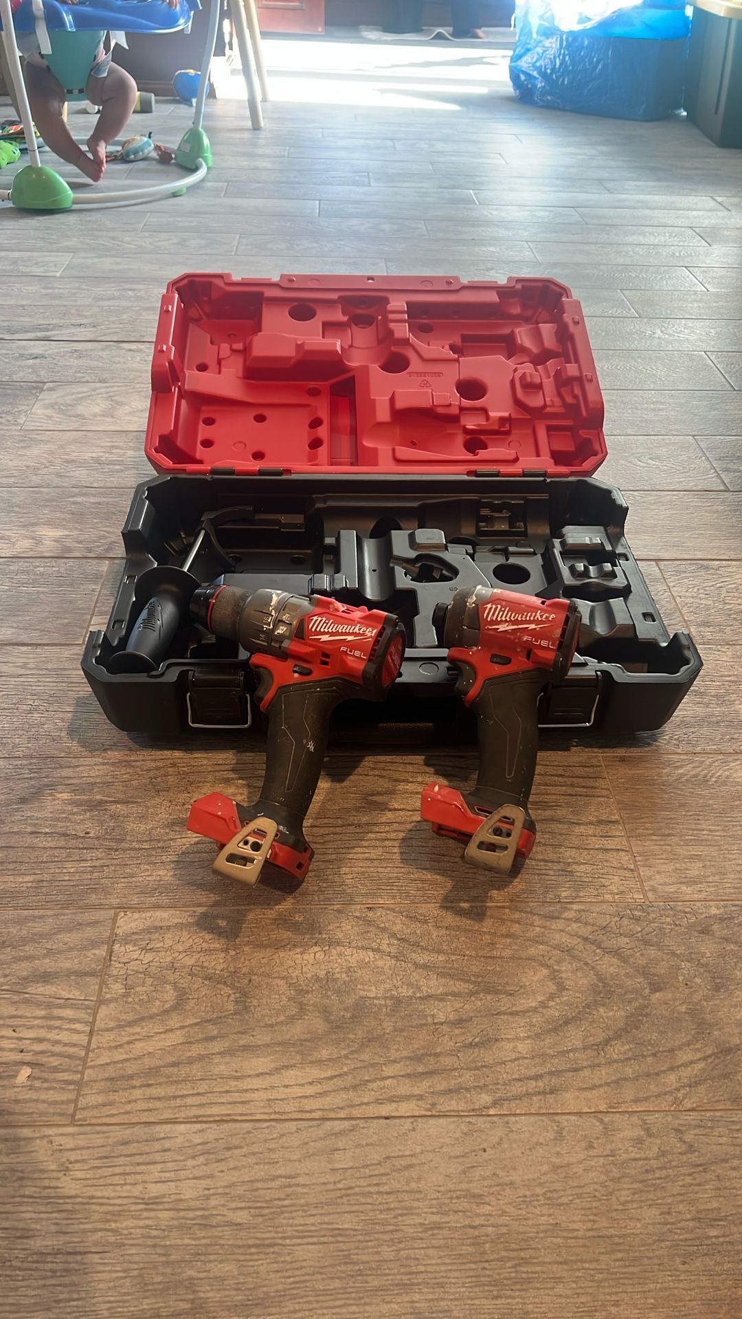 Milwaukee M18 Drill Set