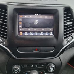 Jeep Factory Radio/Control Center