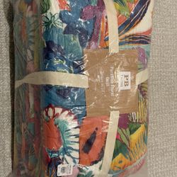 Pottery Barn PB Teen Paradise Floral Quilt New