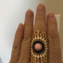 New Royal Style Extra Large Pink Gemstone Bursting Pattern Pretty Detailed Ring Size 8