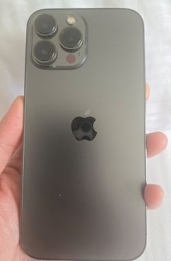 Iphone 13 pro max 128gb unlocked excellent condition.