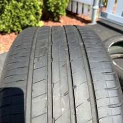 2 Tires 2023 Tesla model Y