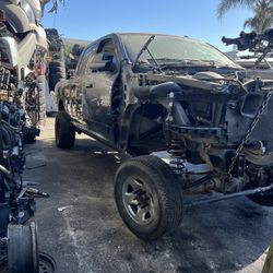 2014 Ram Diesel 4x4 Crew Cab Parts 6.7 