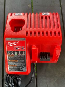 Milwaukee m18 charger