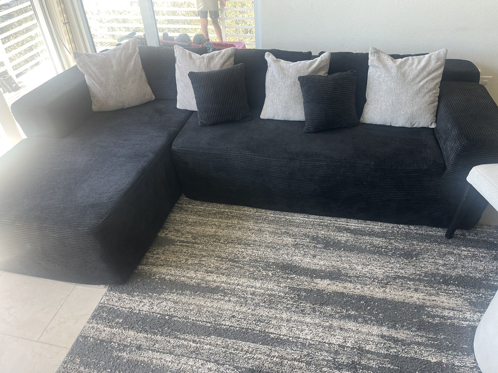 Black Memory Foam Sectional Sofa 