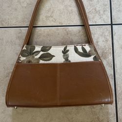 KMQ Collection Purse