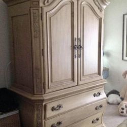 Beautiful Armoire , Bed, FREE DELIVERY Solid Wood 2 Pc Armoire