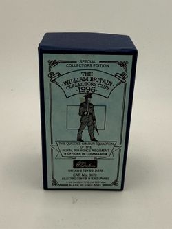 W Britain 3070 Queens Colour Squadron RAF Officer Figure MIB 1996 COA