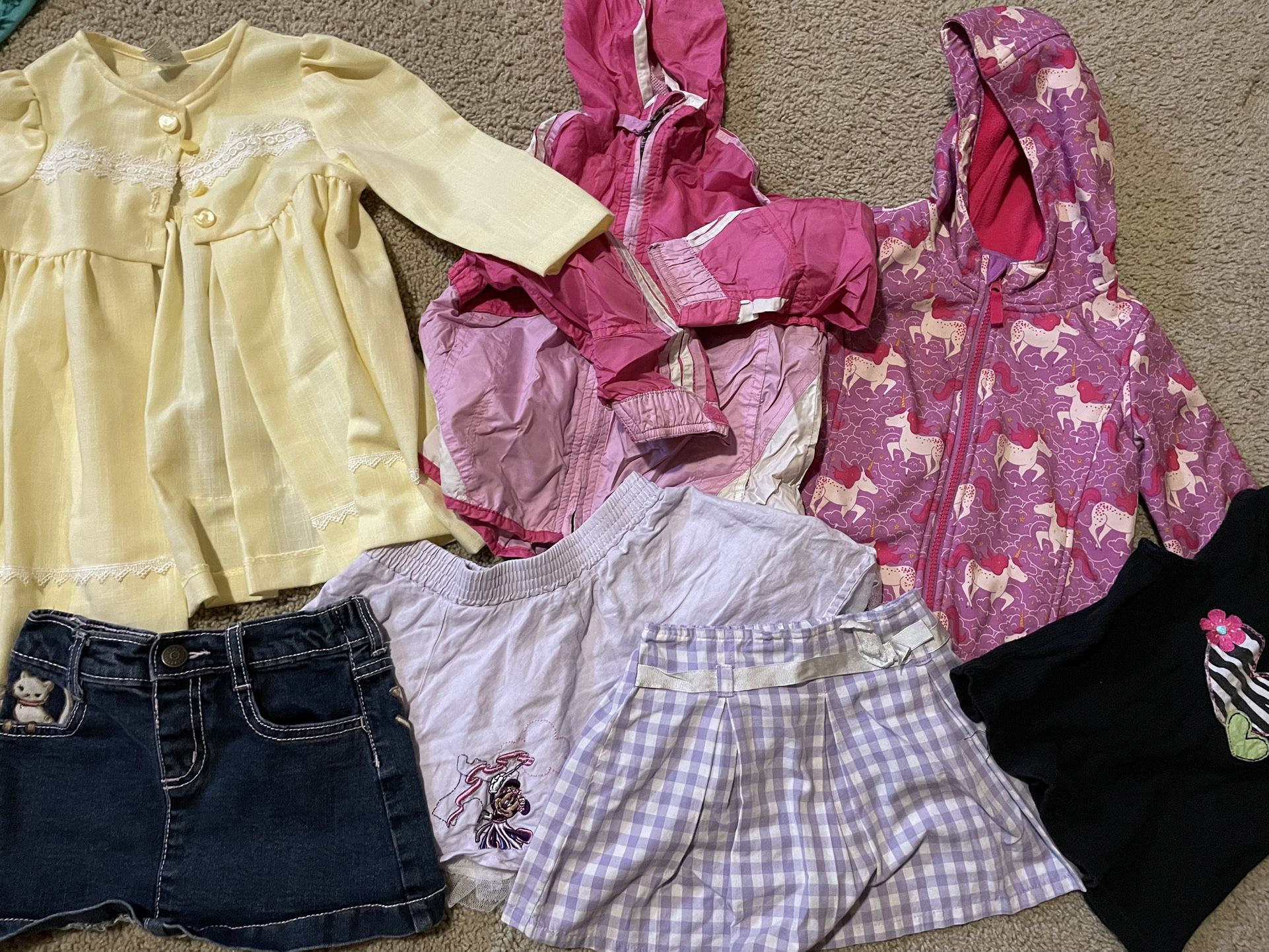 Girls 2T and 3T Clothes 
