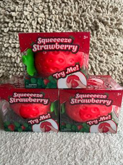 Squeeeze Strawberry 🍓❤️