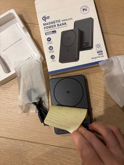 Magnetic Wireless Power Bank 10000mAh for iPhone 12-17