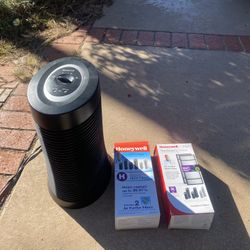 Honeywell Air Purifier And 4 H Filters