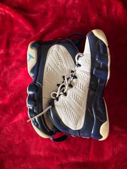 Jordan retro 9 UNC sneakers in White and Blue