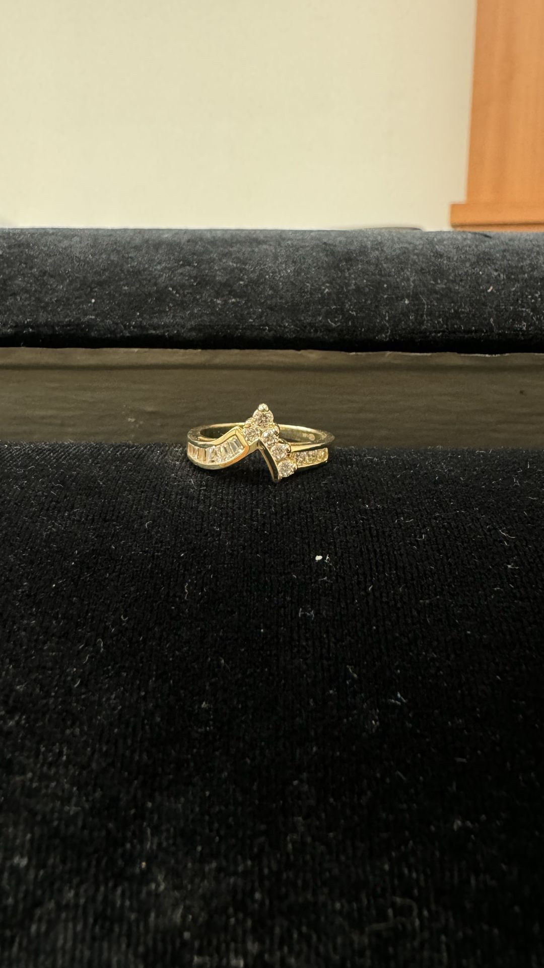 Anillo Forma De V