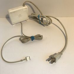 Apple 85w Portable Power adapter Model A1172