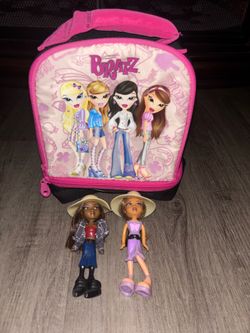 Bratz lunch box with dolls