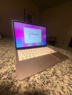 MacBook Neo 512GB Read description