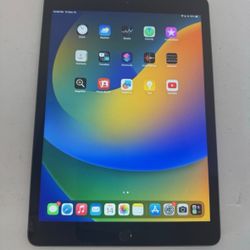 iPad 7th Generation With Charging Cable 