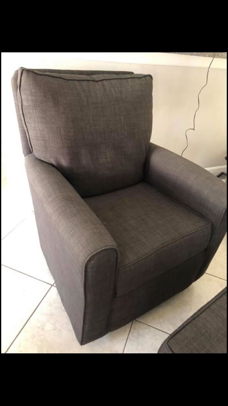 Rocking chair with ottoman