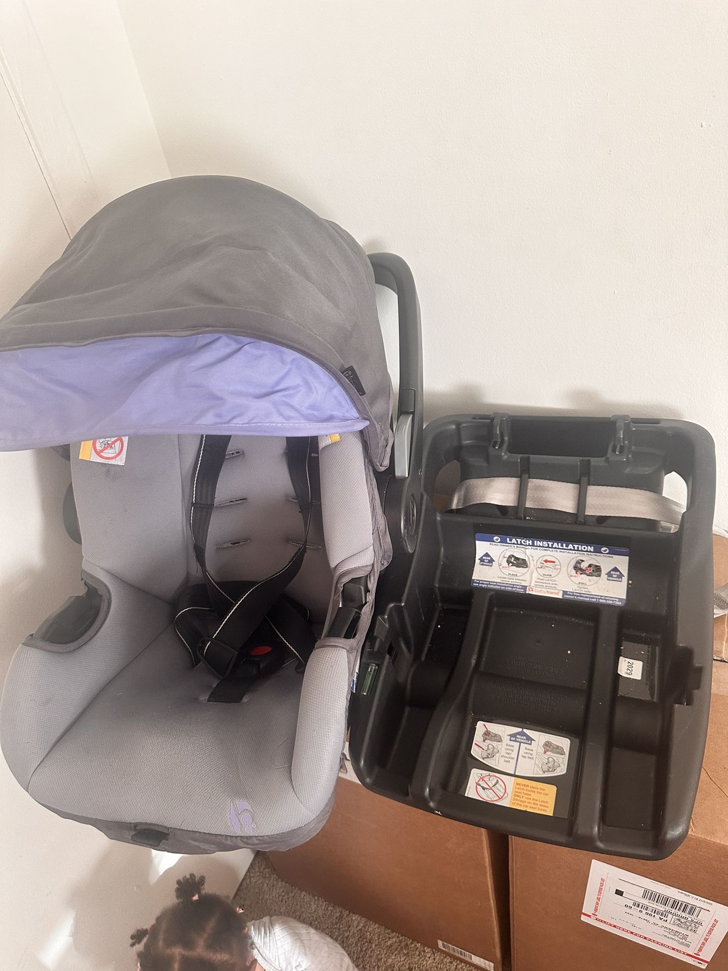 Baby Trend EZ-Lift™ PRO Infant Car Seat (2)