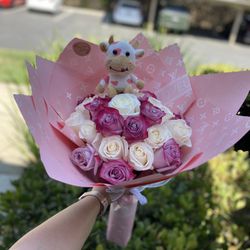 Flower Bouquet With Plushy