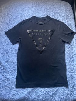 Black guess t shirt size Xs